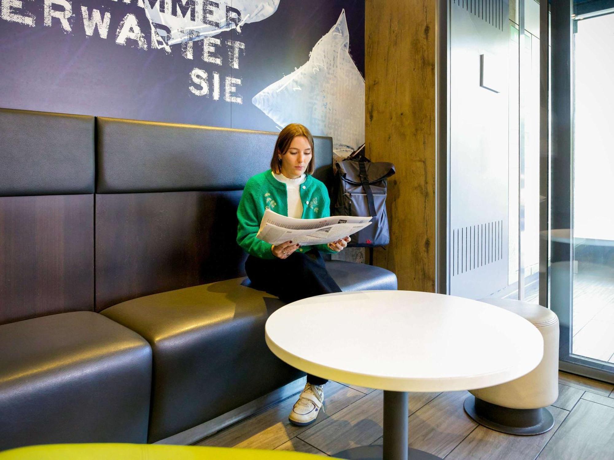 Ibis Budget Berlin Potsdamer Platz Berlim Exterior foto